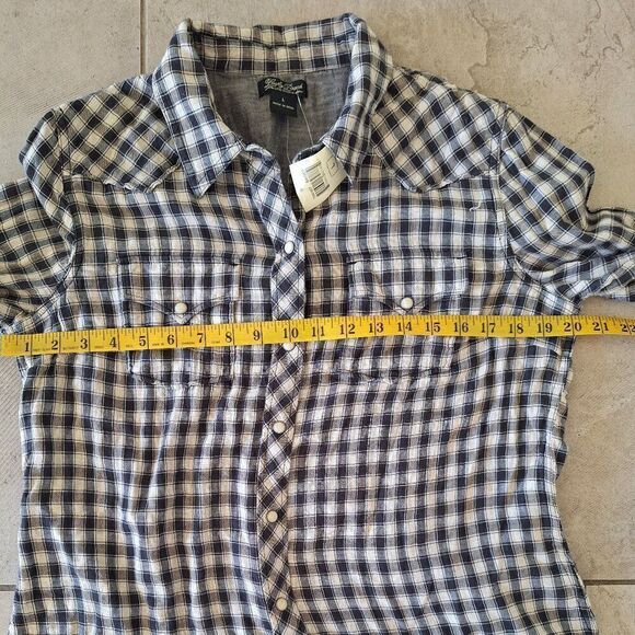 Lucky Brand checkered shirt with buttons size L - Picture 7 of 7